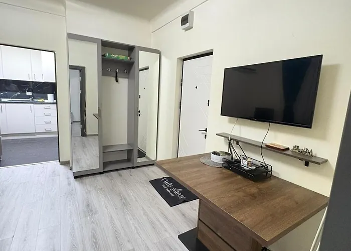 Situat Langa Palatul Parlamentului Apartamento *