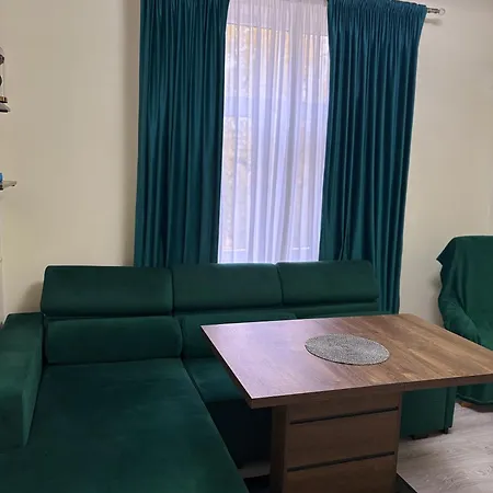 Apartament Situat Langa Palatul Parlamentului